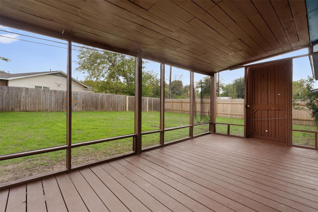 2532 Chaparral Trl - Photo 21