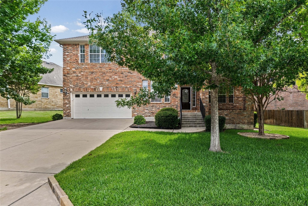 10700 Pointe View Dr - Photo 2