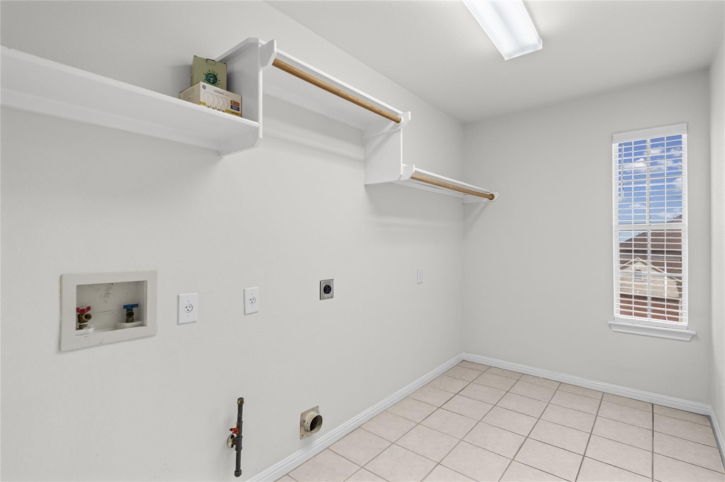 10700 Pointe View Dr - Photo 24