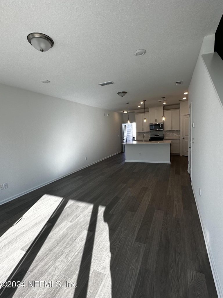 33 Thurnham Lane - Photo 10