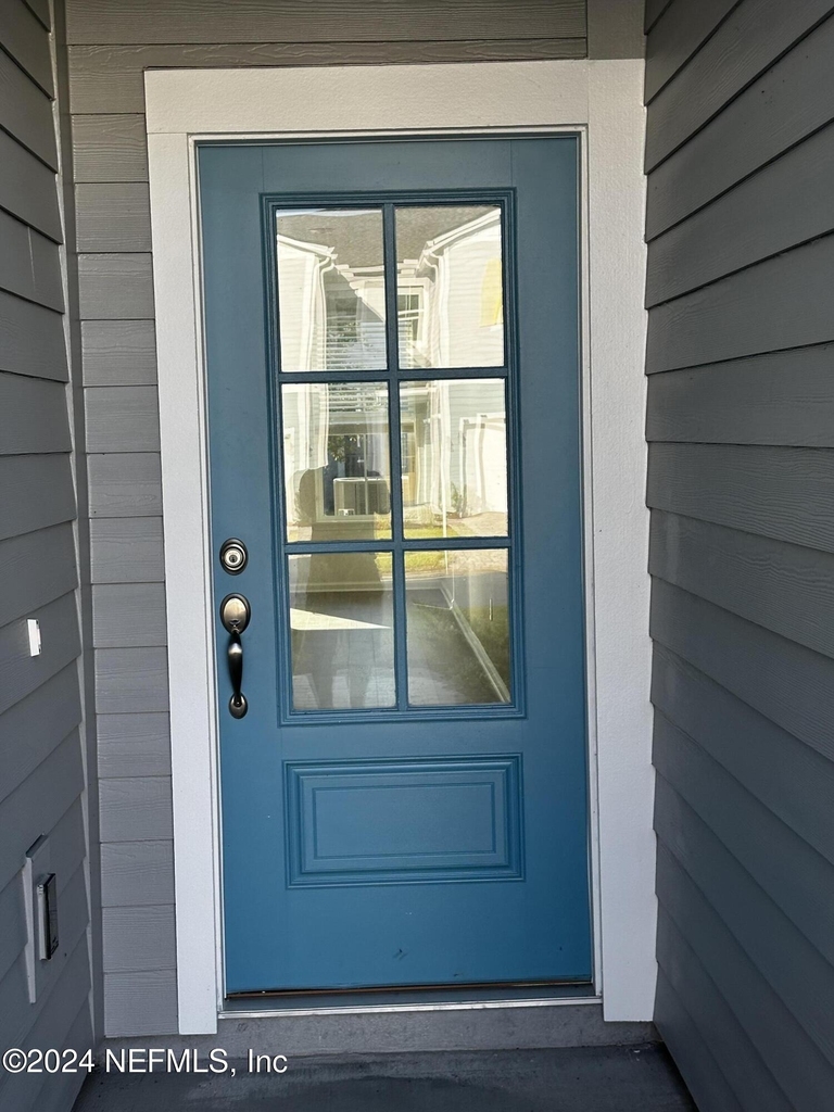 33 Thurnham Lane - Photo 1
