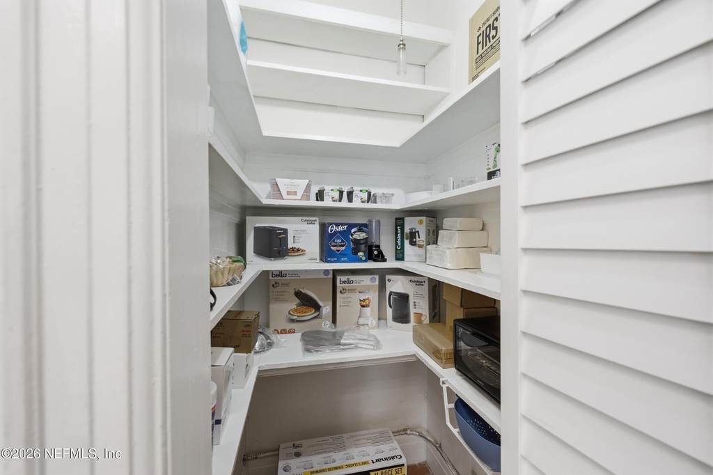 1786 Challen Avenue - Photo 12