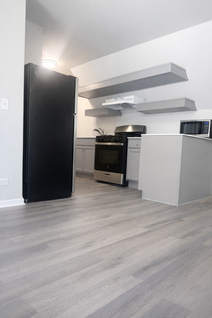 1249 S Kolin Avenue - Photo 8