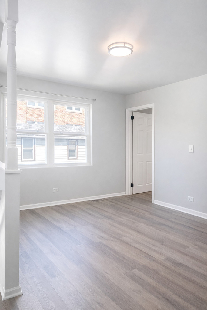 1249 S Kolin Avenue - Photo 4