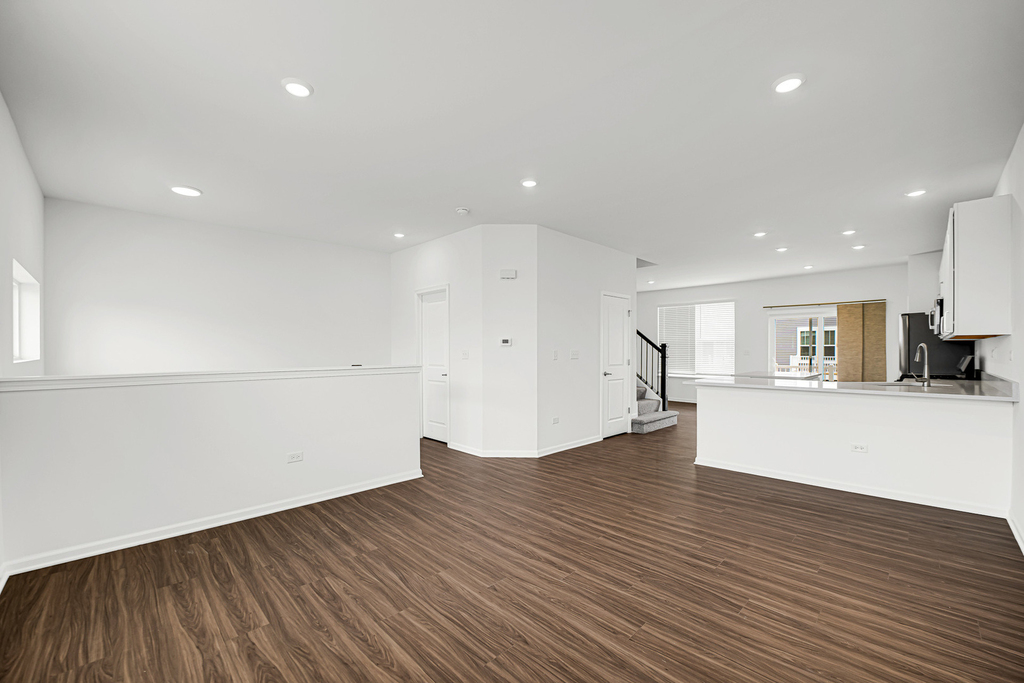 25720 W Yorkshire Drive - Photo 4