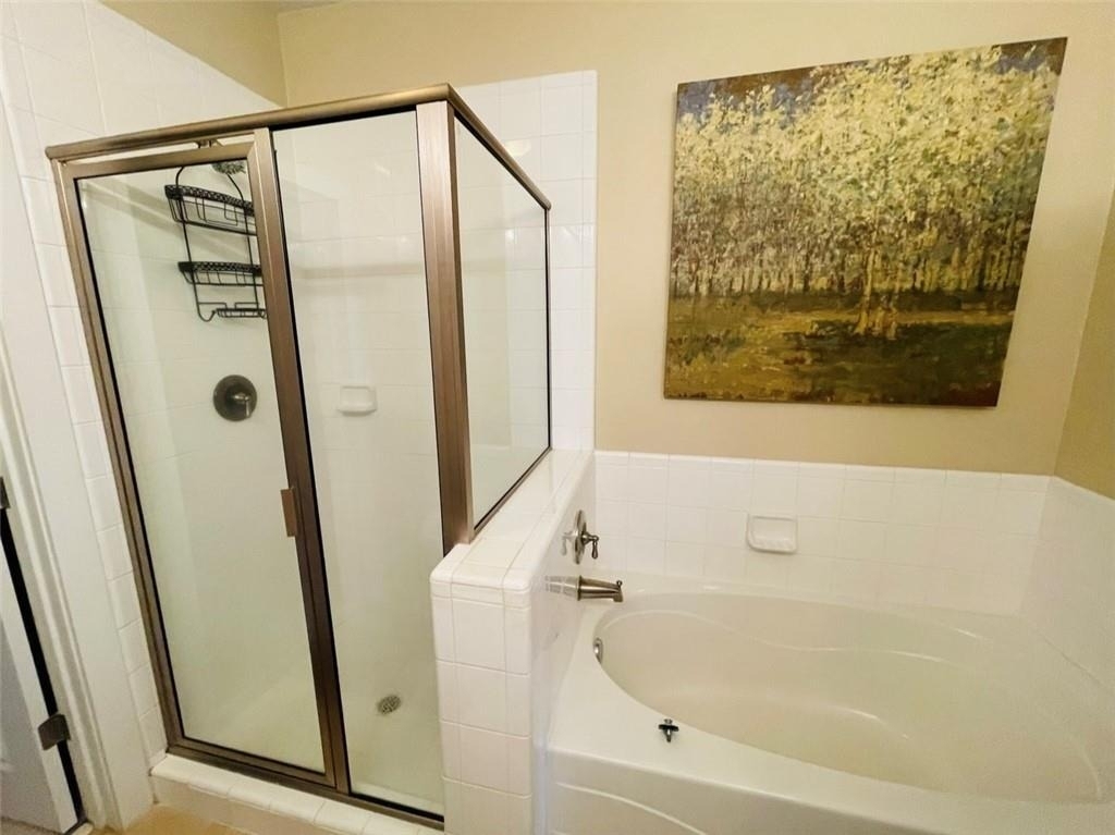 799 Hammond Drive - Photo 6