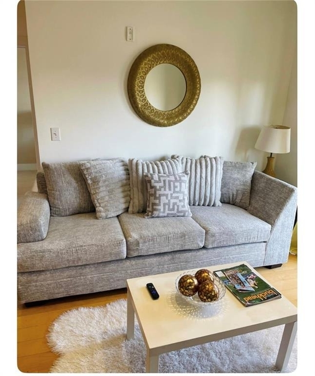 799 Hammond Drive - Photo 3