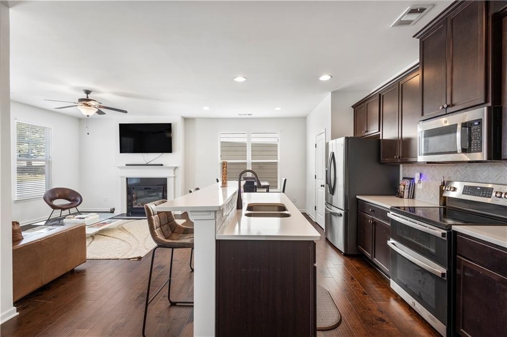 869 Venture Way Sw - Photo 8