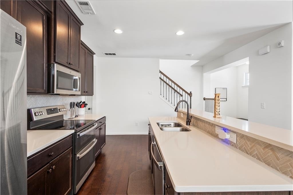 869 Venture Way Sw - Photo 7