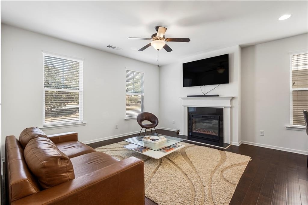 869 Venture Way Sw - Photo 9