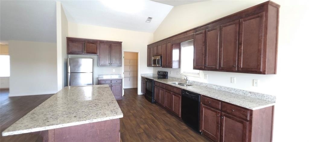 2125 Savannah Drive - Photo 5