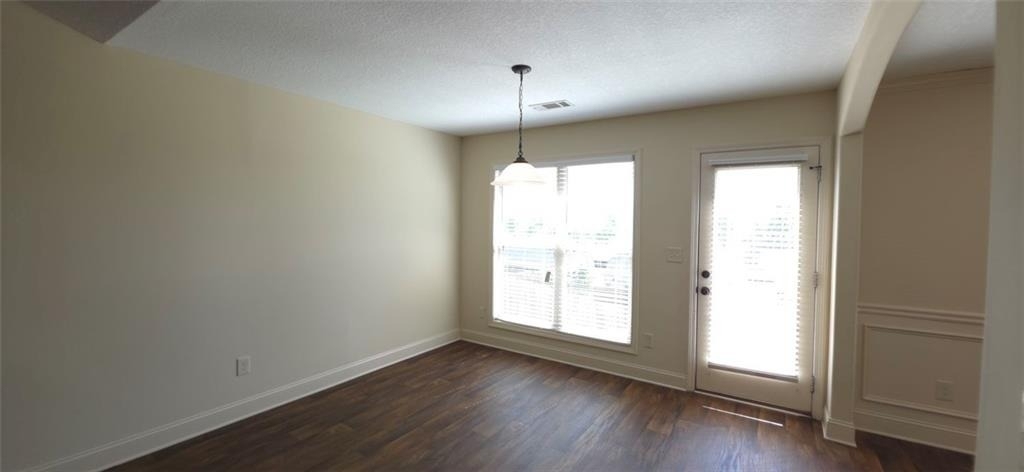 2125 Savannah Drive - Photo 3