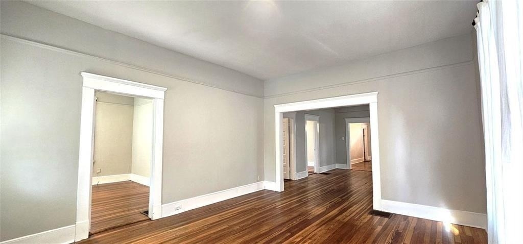 1047 Ridge Avenue - Photo 11