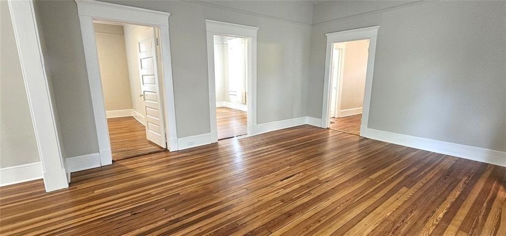 1047 Ridge Avenue - Photo 6