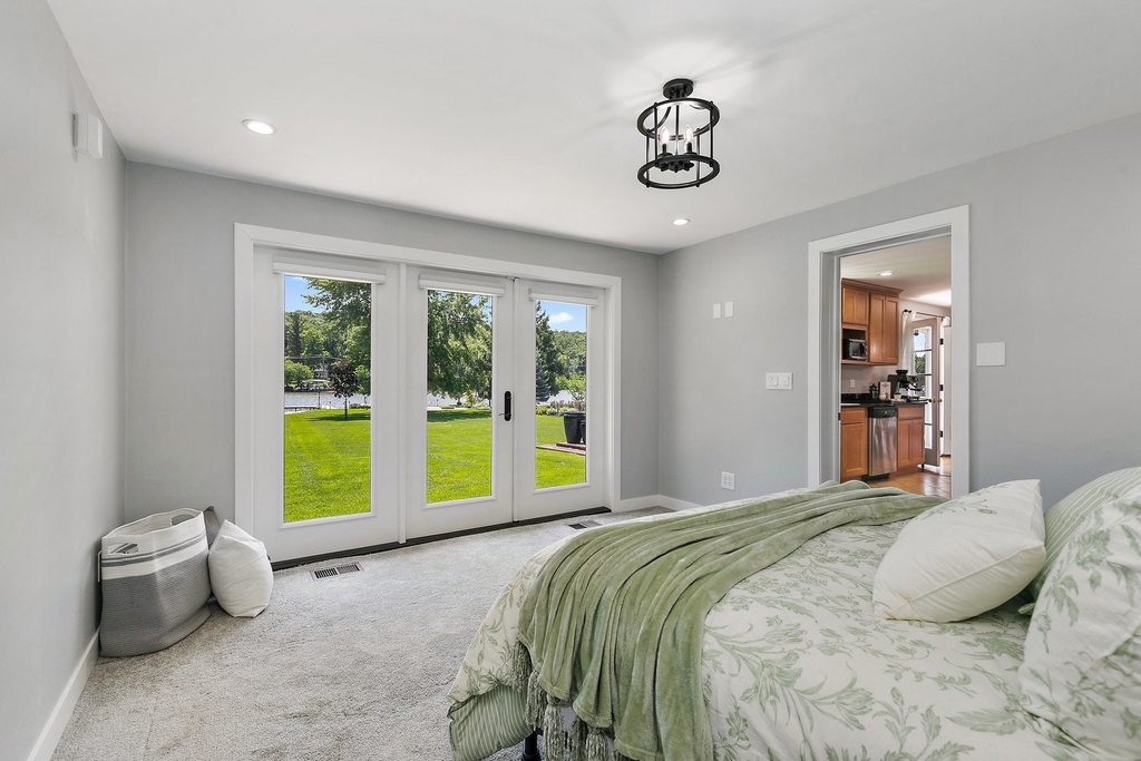 1037 N Harrison Street - Photo 13