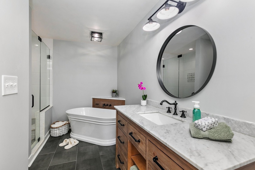1037 N Harrison Street - Photo 14
