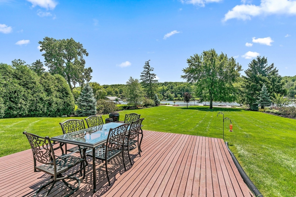 1037 N Harrison Street - Photo 23