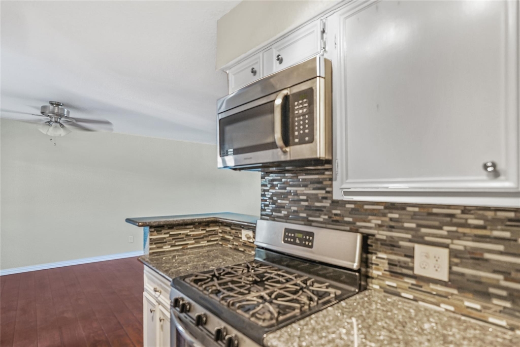 419 Marshall Street - Photo 4