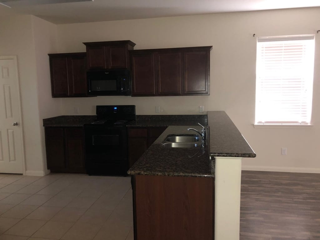 30826 W Lost Creek Boulevard - Photo 8