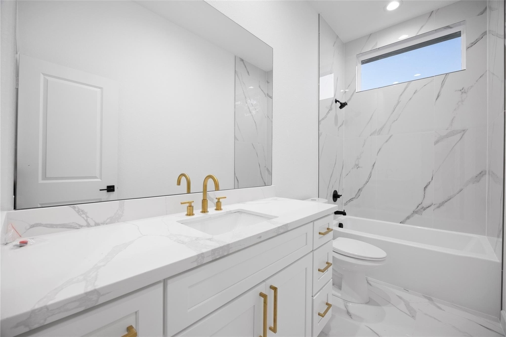 5125 Doolittle Boulevard - Photo 16