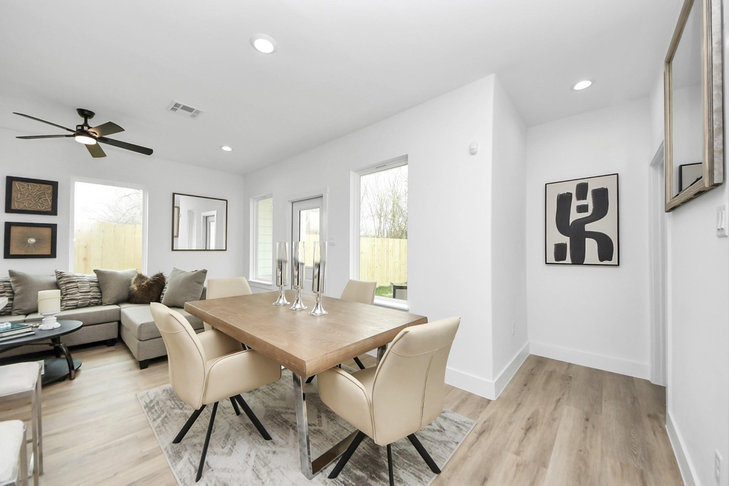 9028 Scott Street - Photo 7