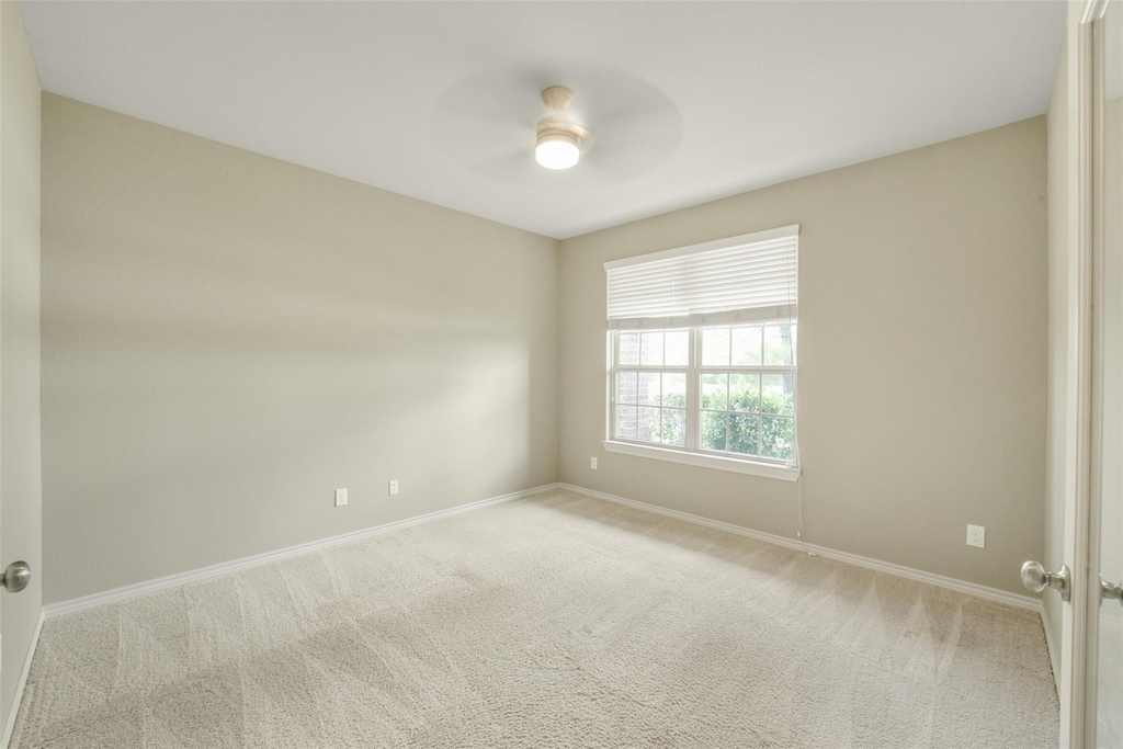 9651 Thimbleweed Drive - Photo 8