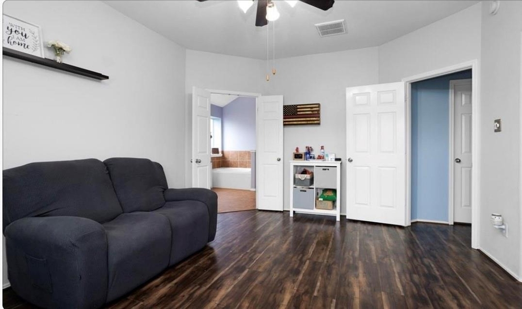 5015 Bridgecrossing Court - Photo 10