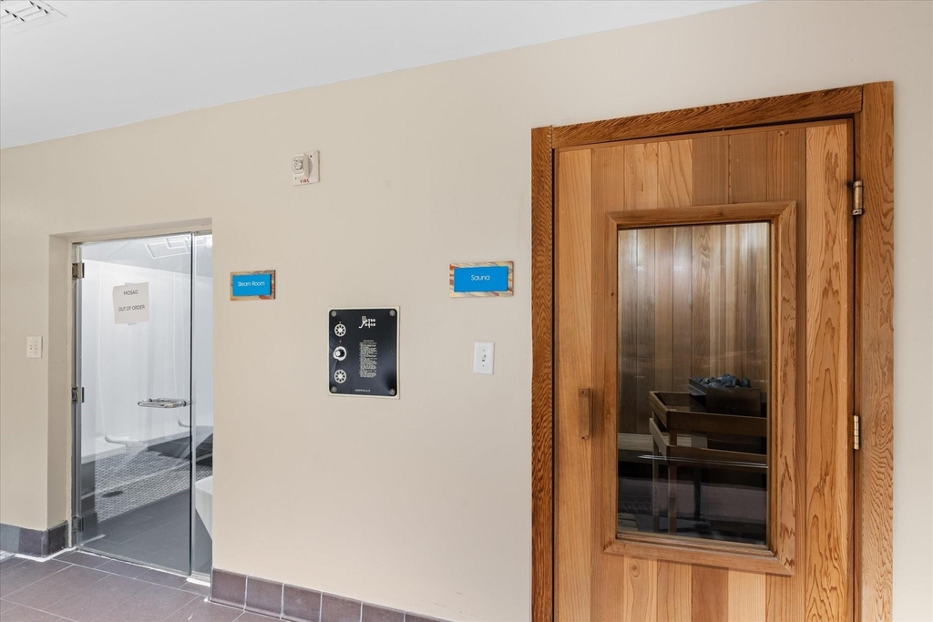 5925 Almeda Road - Photo 9