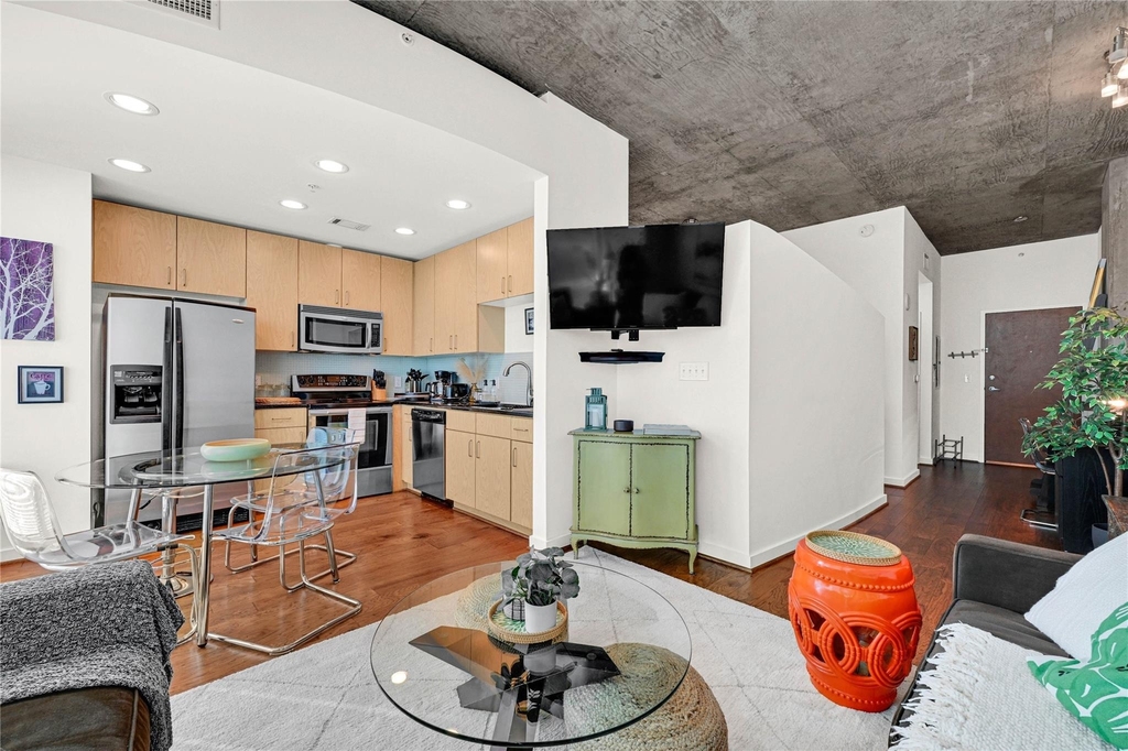 5925 Almeda Road - Photo 1