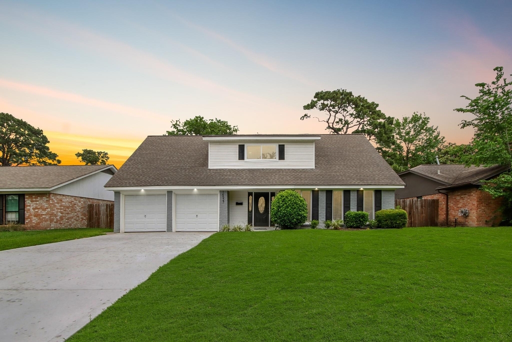 14527 Duncannon Drive - Photo 0