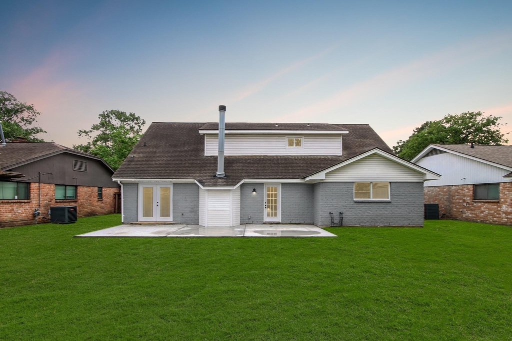 14527 Duncannon Drive - Photo 16