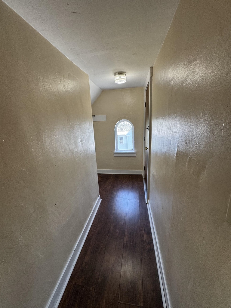 154 Washington - Photo 4