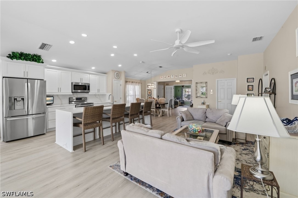10020 Horse Creek Road - Photo 4