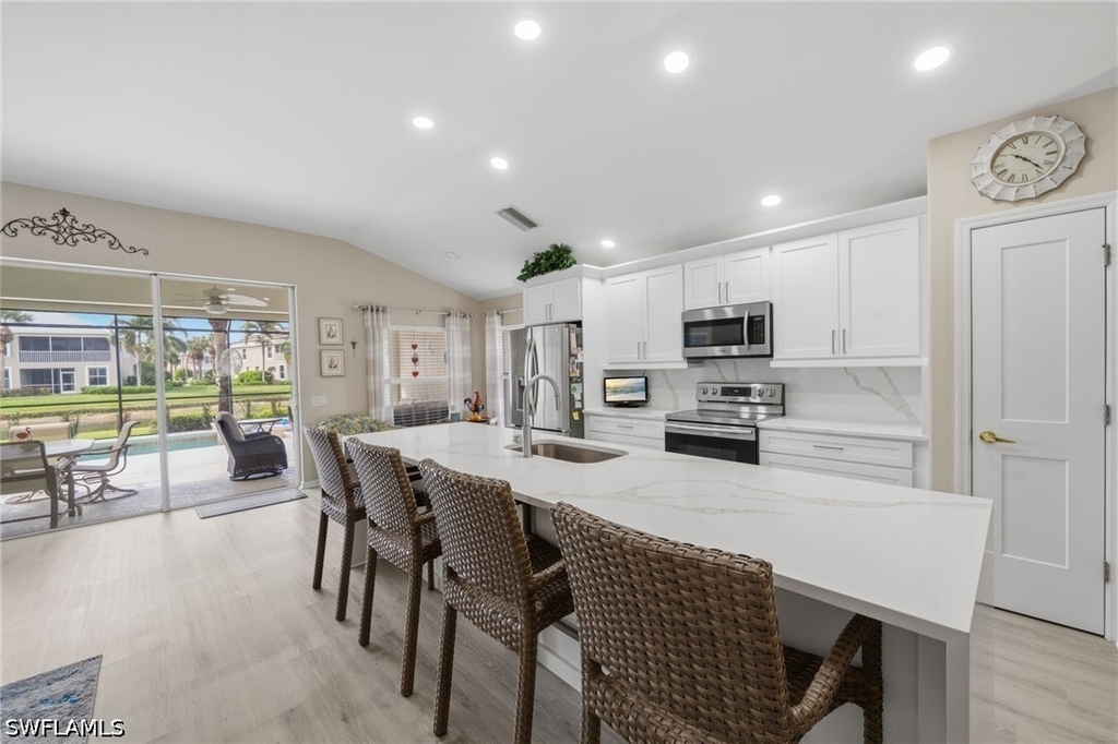 10020 Horse Creek Road - Photo 14