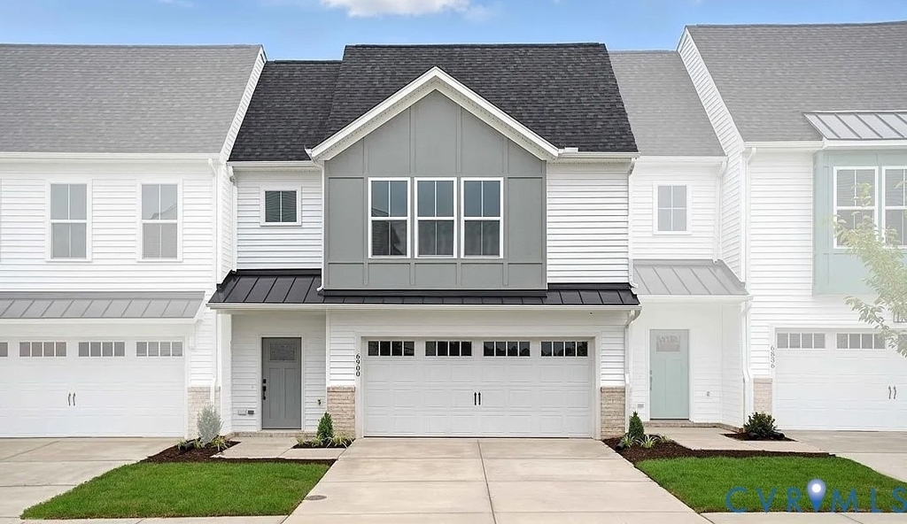 6900 Sunrise Oasis Lane - Photo 0