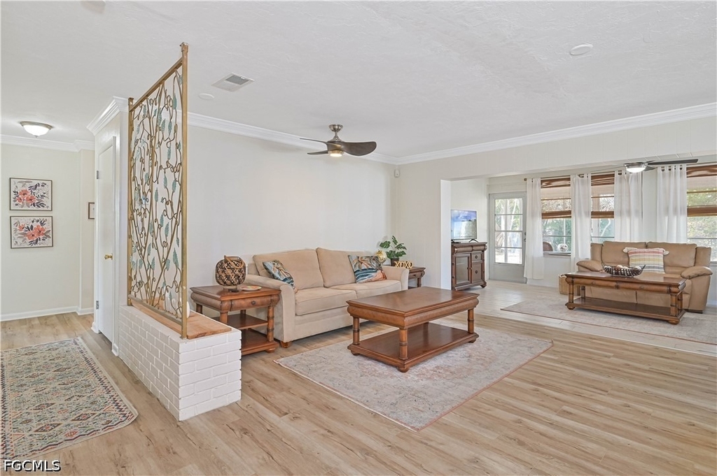 4520 Se 9th Avenue - Photo 5