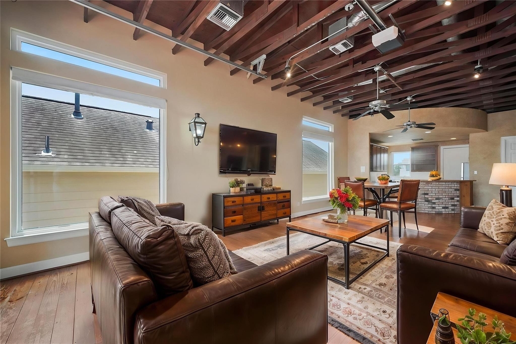 1514 Stanford Street - Photo 8