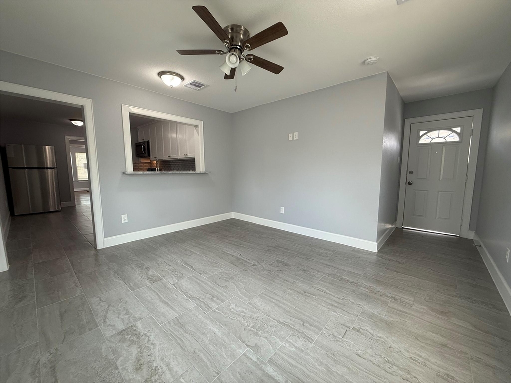 1146 Majestic Street - Photo 7