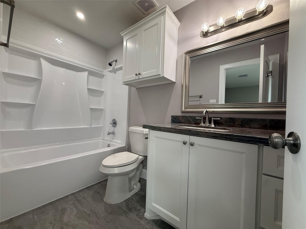 1146 Majestic Street - Photo 20
