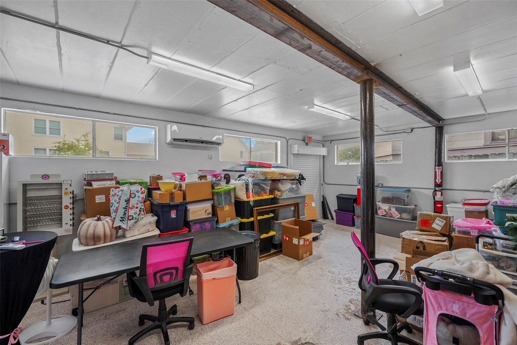 1801 Avenue L - Photo 12