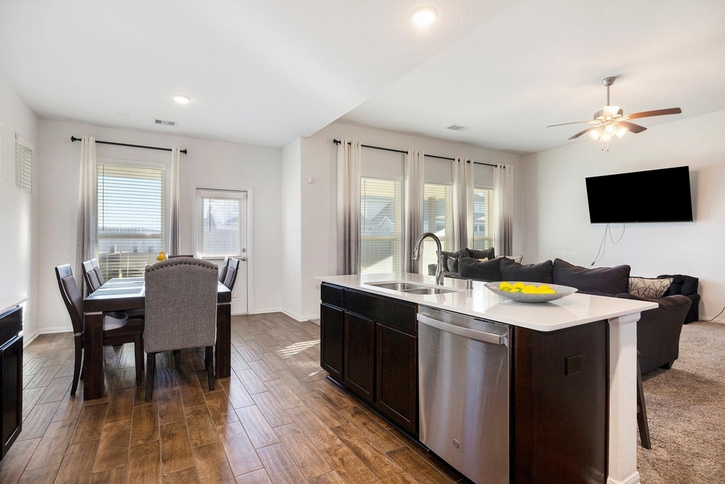 24311 Huntcliff Drive - Photo 13