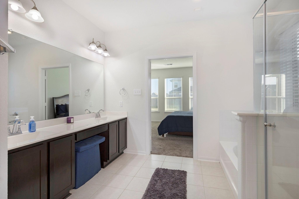 24311 Huntcliff Drive - Photo 22