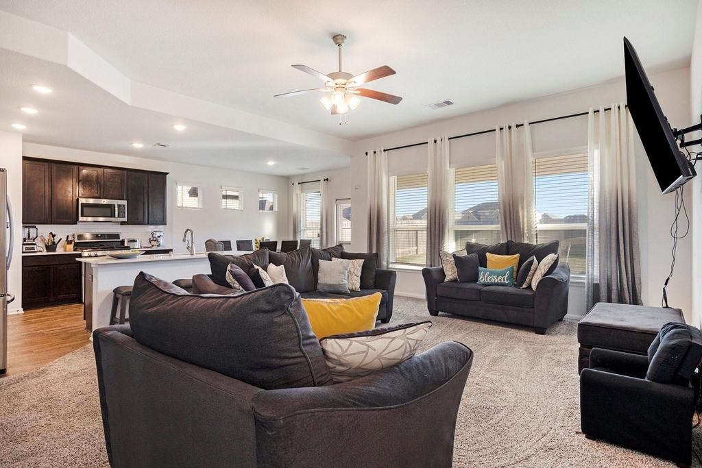 24311 Huntcliff Drive - Photo 6