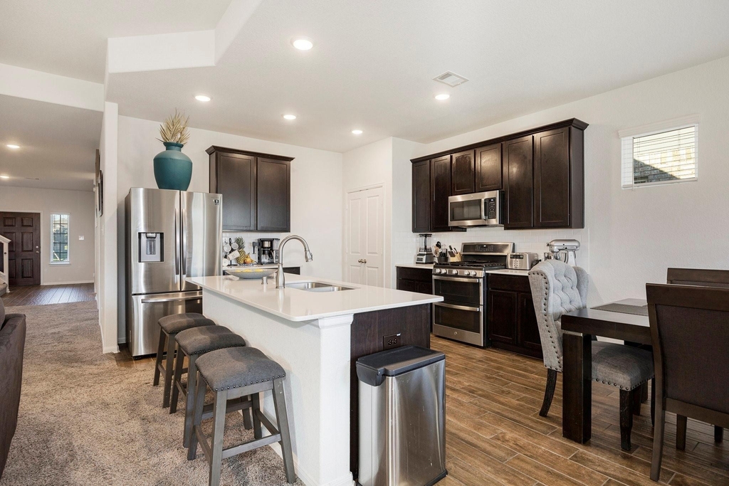 24311 Huntcliff Drive - Photo 10