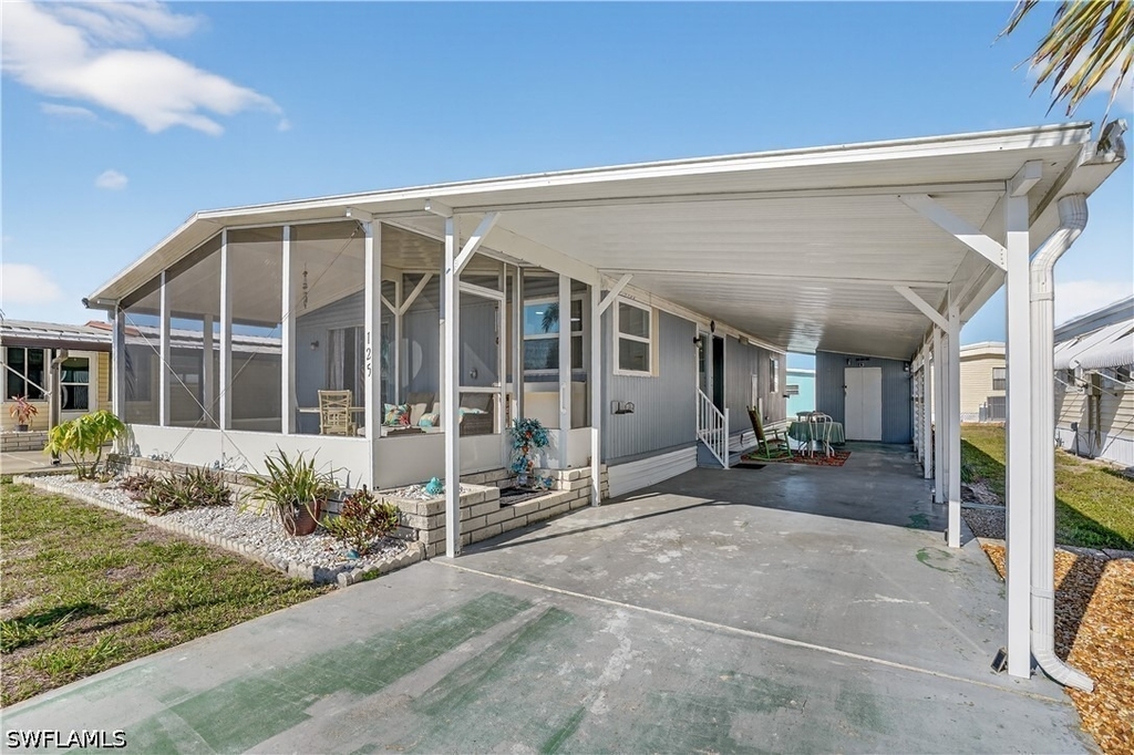 125 Kim Drive - Photo 0