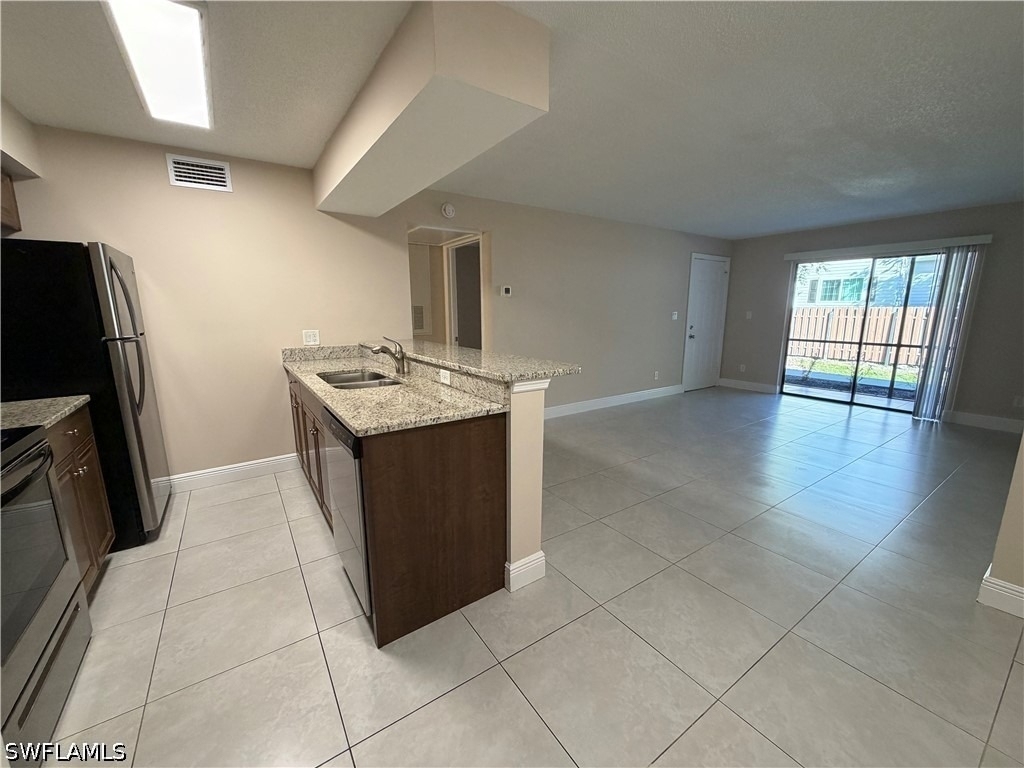 5307 Summerlin Road - Photo 3