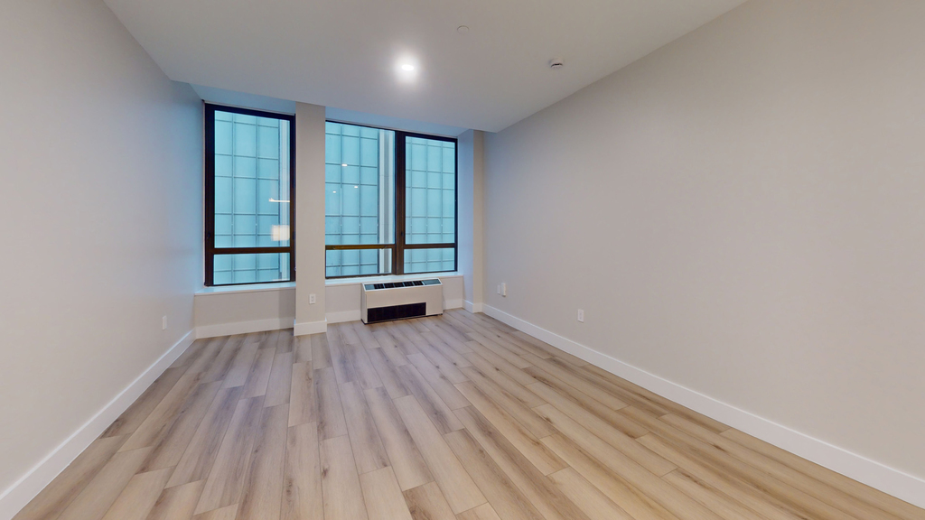 95 Wall Street - Photo 2