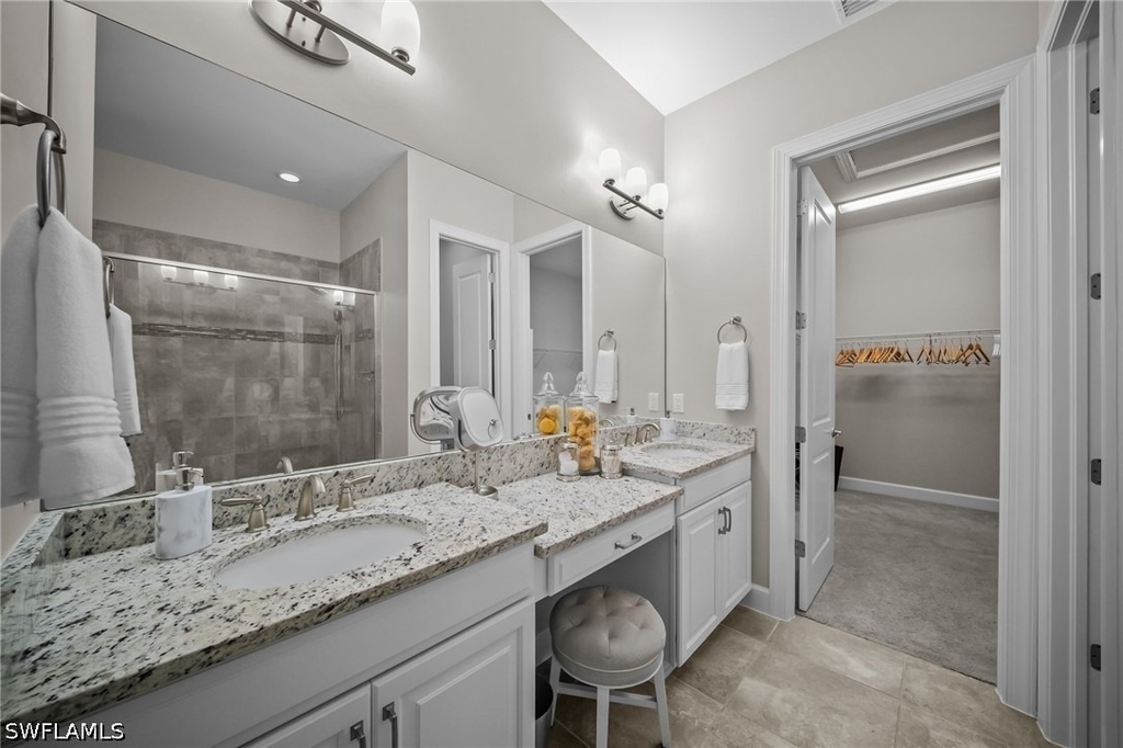 9361 Terresina Drive - Photo 15