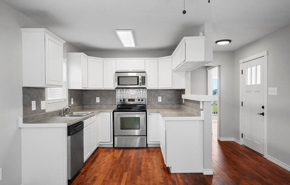 109 Bayou Vista Dr - Photo 3