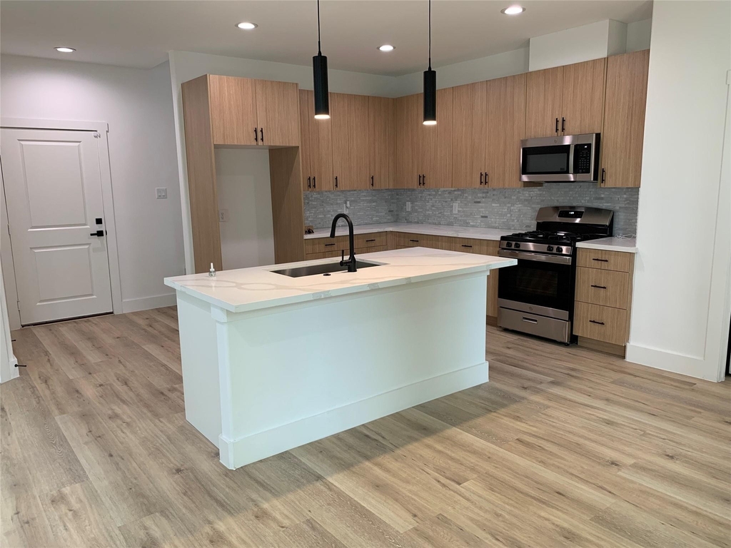 9026 Scott Street - Photo 6